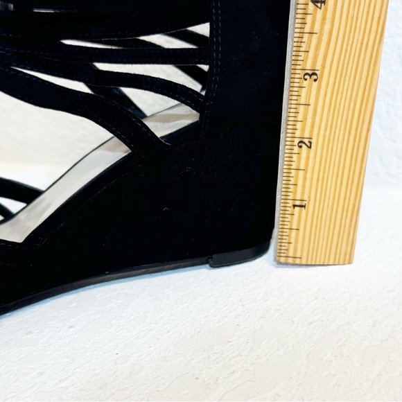 Nine West Black Ribcage Ankle wedge Heels woman's 9.5 - Picture 5 of 8